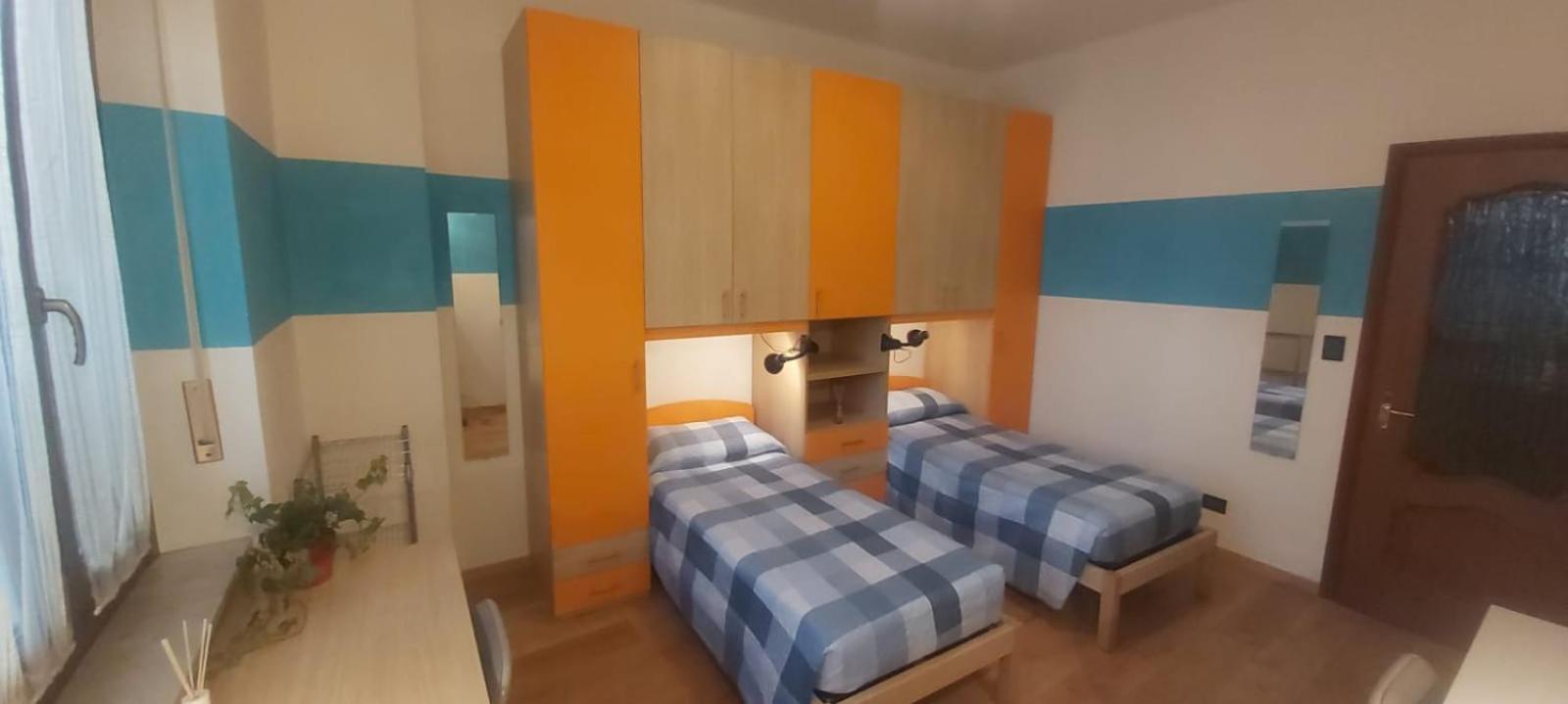 Confortevole Con Doccia Idromassaggio *